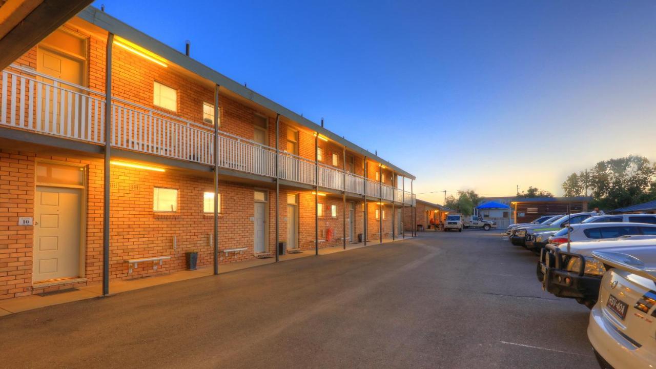 Gunnedah Motor Inn エクステリア 写真