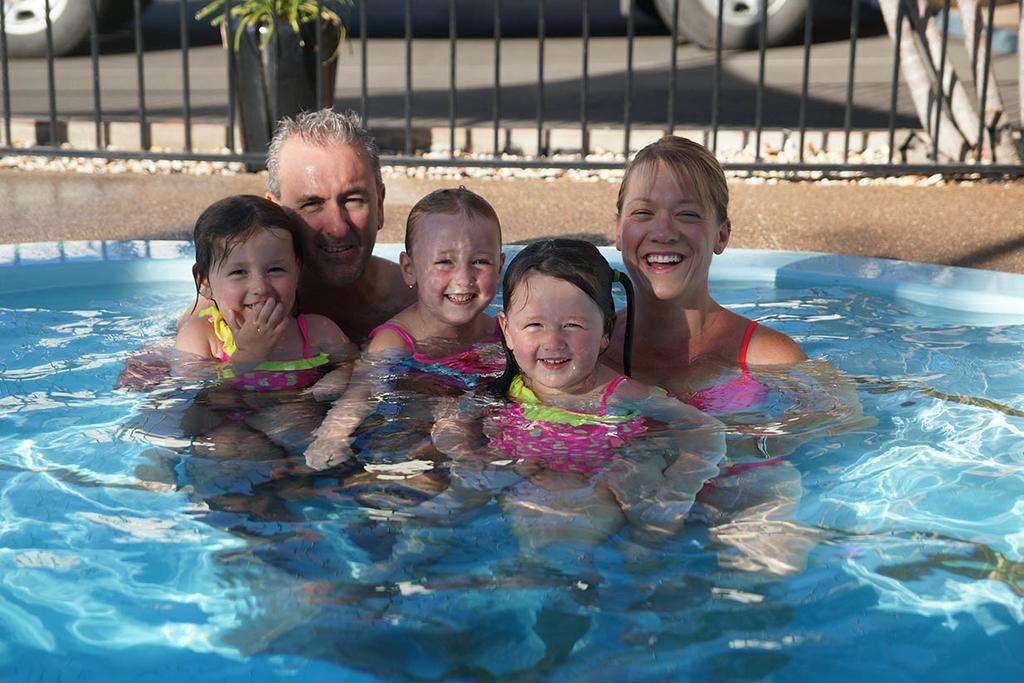 Gunnedah Motor Inn エクステリア 写真