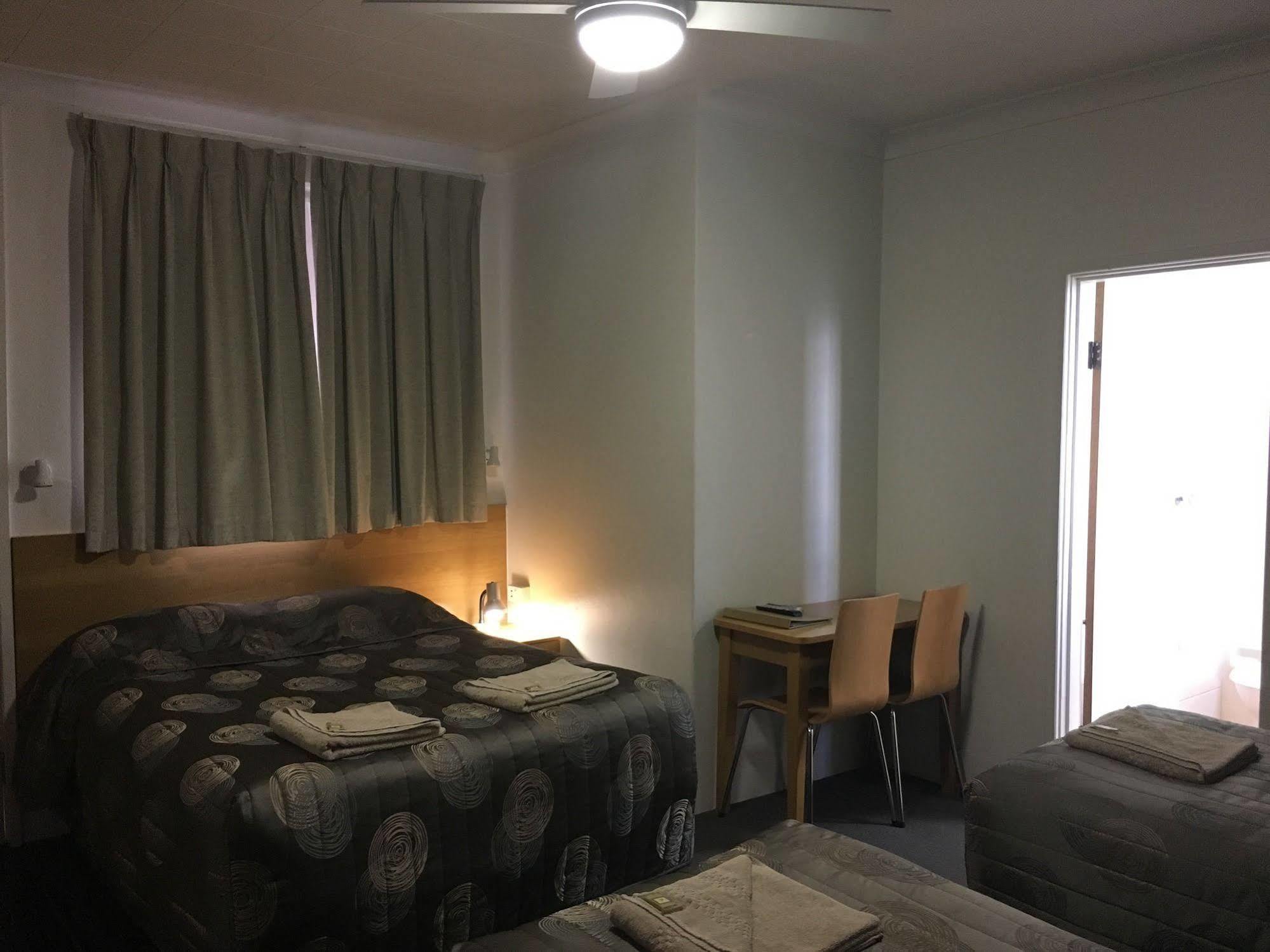 Gunnedah Motor Inn エクステリア 写真